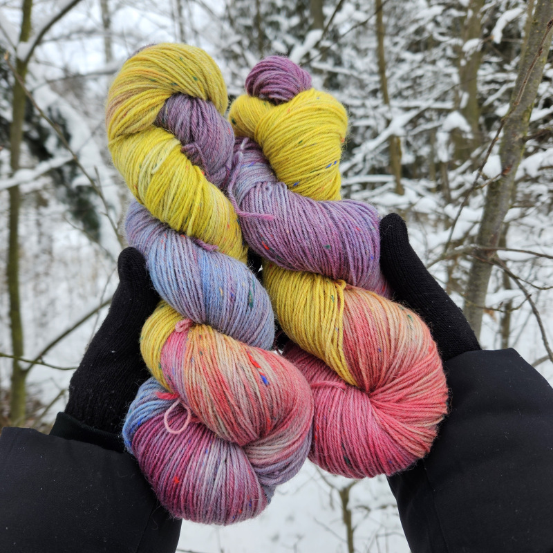 Krokusy 420m / přádénko tweed